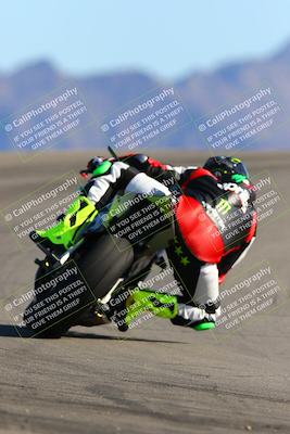 media/Jan-14-2022-Apex Assassins (Fri) [[4609ad47be]]/Trackday 2/Session 3/Turn 12 Backside/